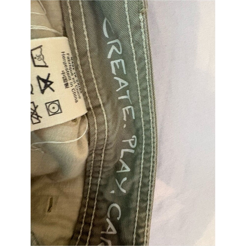 KEEN Hybrid Life Utility Cargo Hiking Shorts Tan Women’s Size 8 - Picture 10 of 16